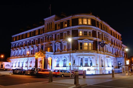 hotel-exterior